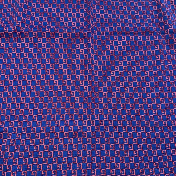 Brand new Gucci baby blanket Blue and Red  comes with box 85x85cm - Picture 5 of 10